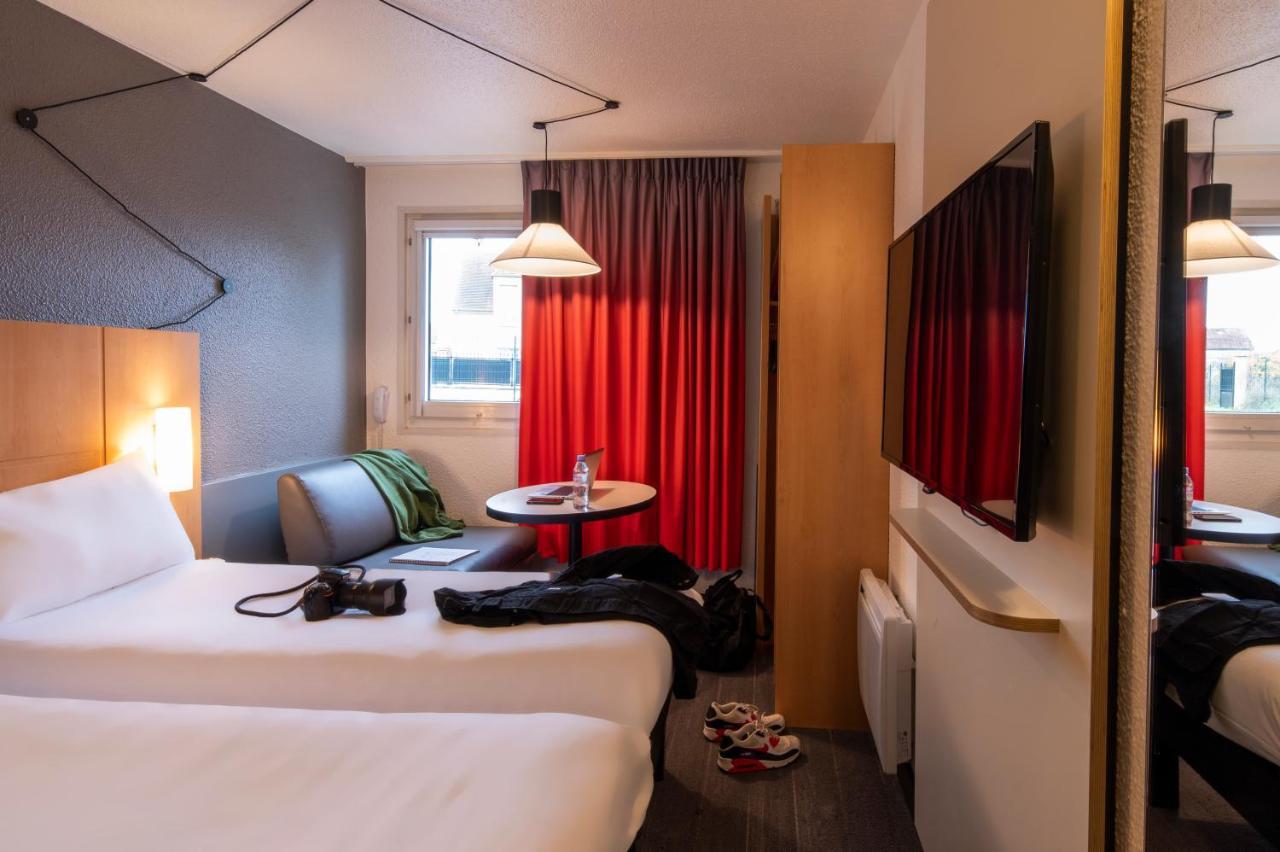 Ibis Cergy Pontoise Le Port Hotel Екстериор снимка