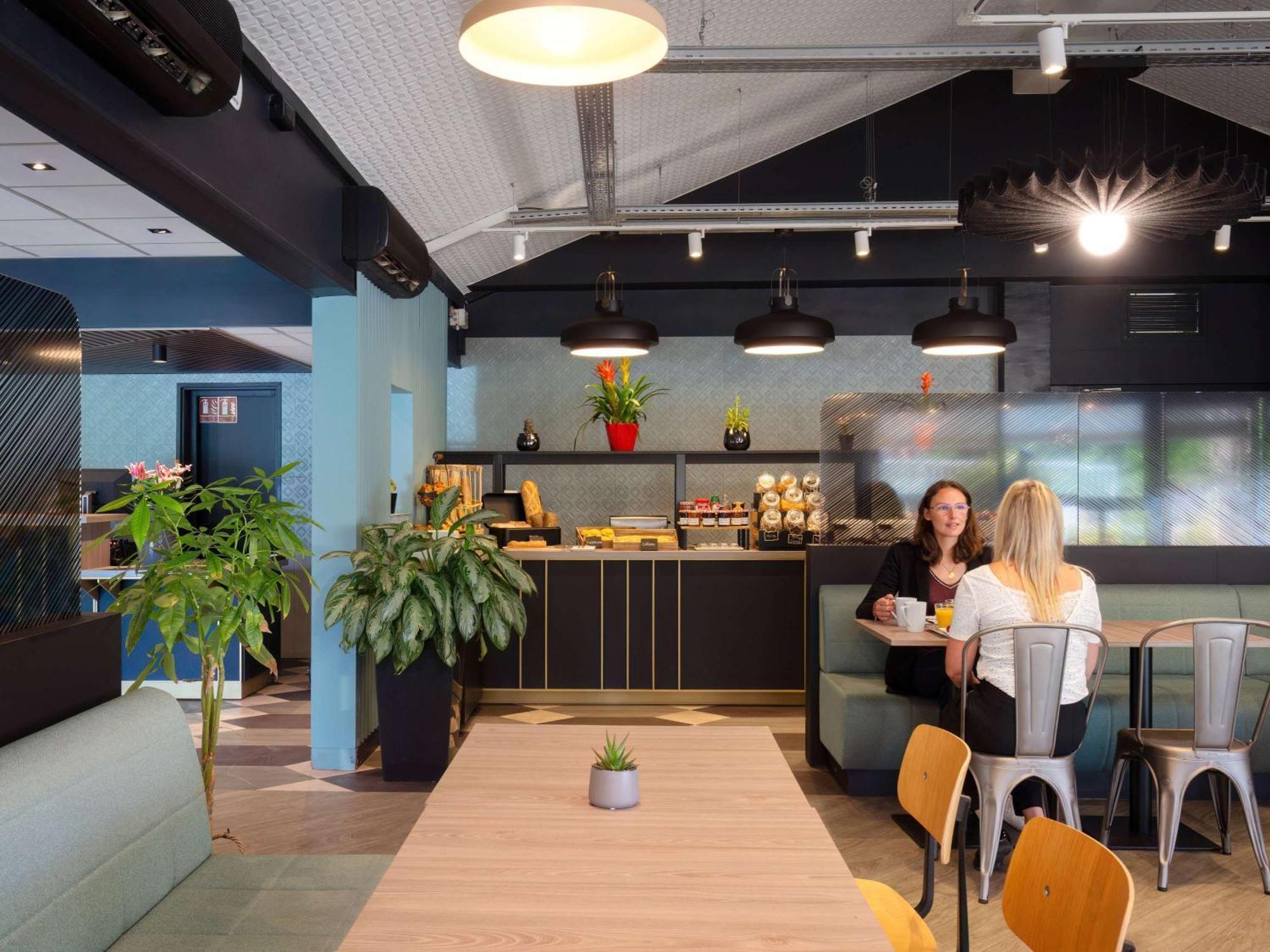 Ibis Cergy Pontoise Le Port Hotel Екстериор снимка