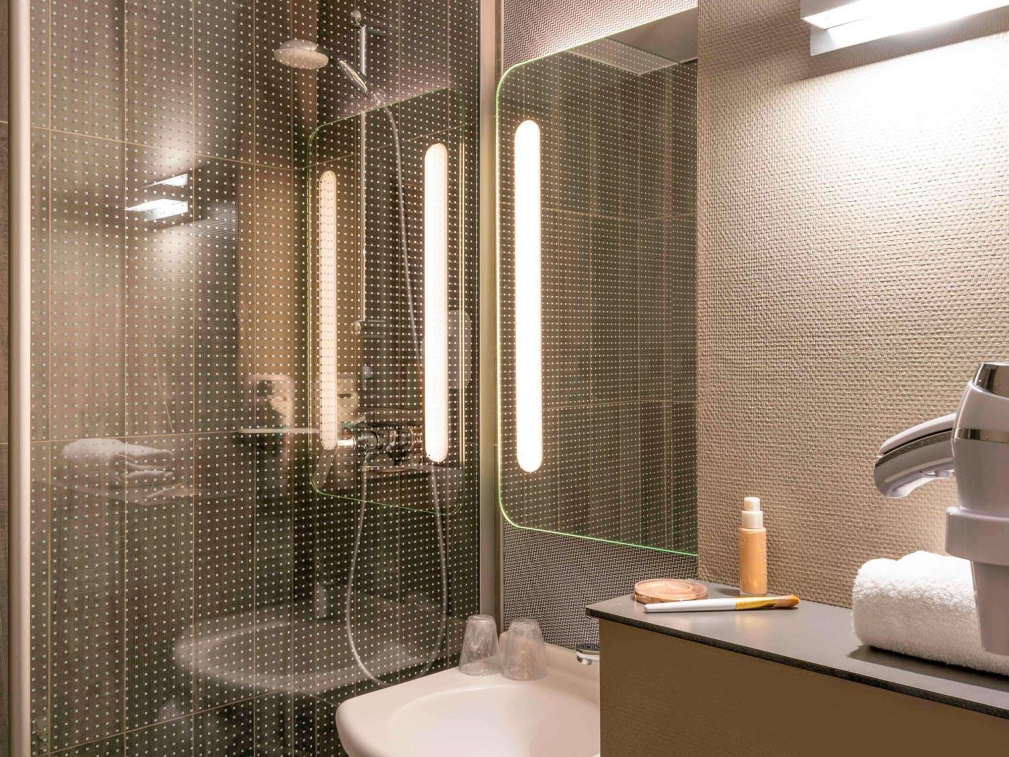 Ibis Cergy Pontoise Le Port Hotel Екстериор снимка